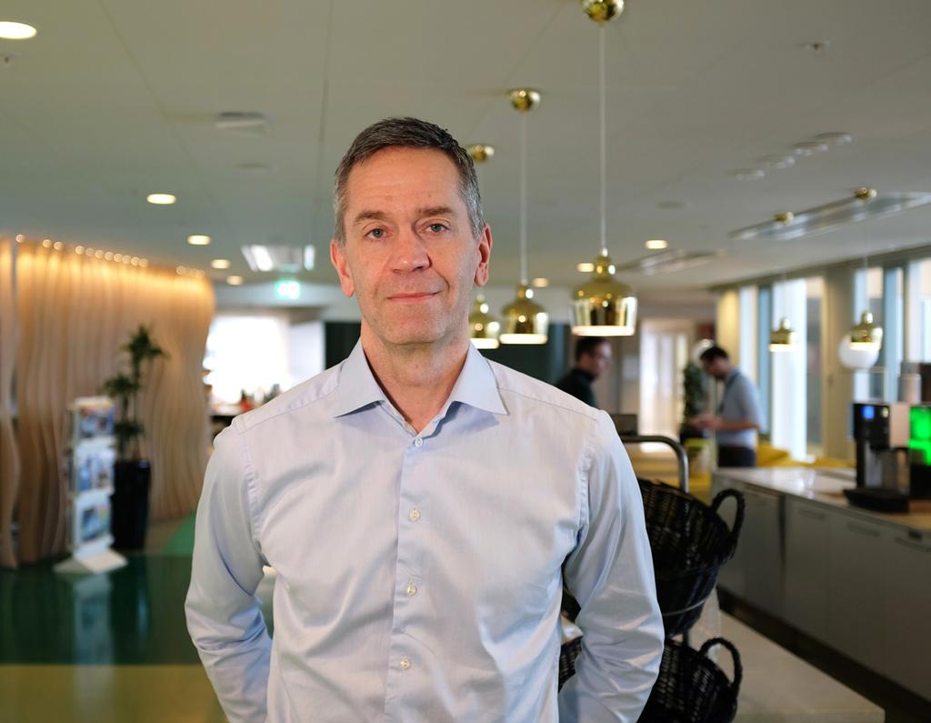 TILLSAMMANS GÖR VI SKILLNAD It-skolan ger chans att byta bana I AFA Försäkrings it-skola får medarbetare chansen att utbilda sig och byta yrke till it-utvecklare.