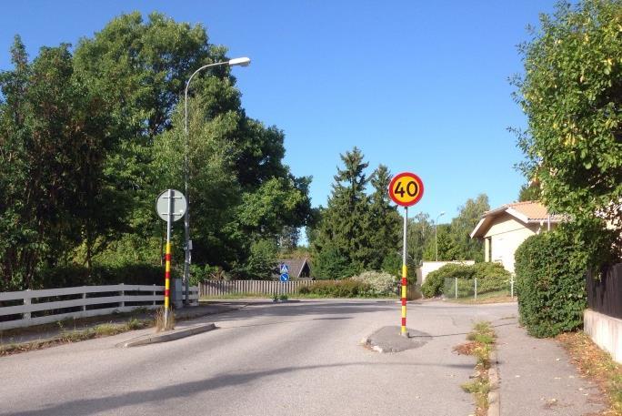 40 km/tim på Love Almqvists väg 30 km/tim på Tallvägen 6.2.2 Gång- och cykelbanor Helenelund har ett gatunät som till största delen består av lokalgator.