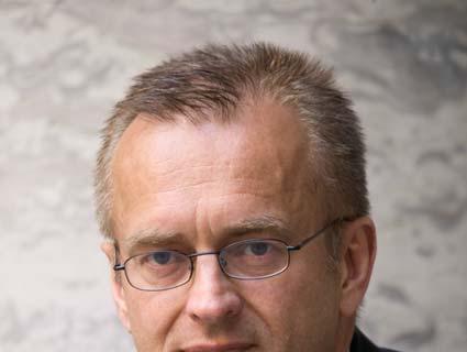 IOGT-NTO:s förbundsordförande Sven-Olov Carlsson deltar.