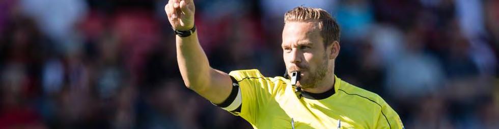 Om förseelsen, enligt domarens bedömning, inte är av sådan art att den måste anmälas för ytterligare bestraffning kallas åtgärden avvisning för lindrig förseelse.