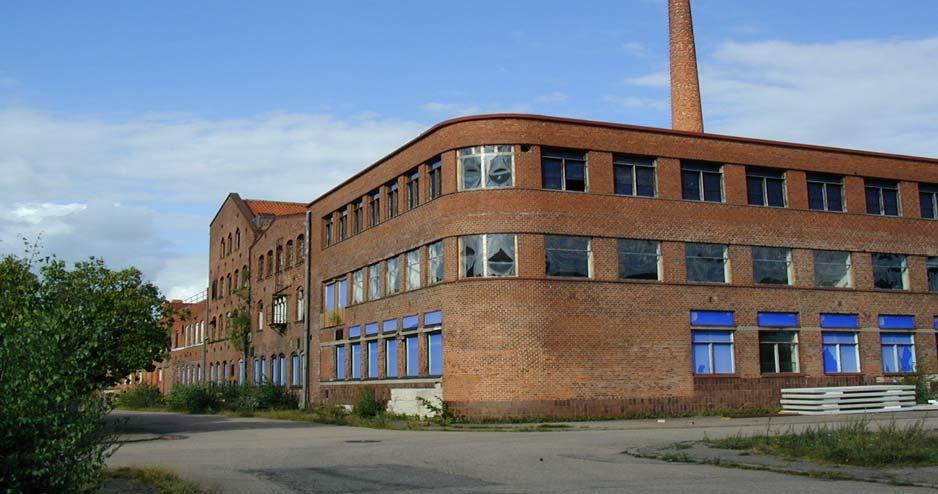 2003-11-07 Ansökan om bidrag till att genomföra huvudstudie för projektet Läderfabriken i Klippan kommun, efterbehandling av förorenad mark och industribyggnad. HUVUDUPPGIFTER Sökande Klippans kommun.
