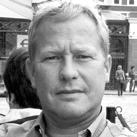 Det ger ett större och effektivare landområde, som minskar trängseln på land när det är som intensivast. Är allt färdigt nu då? Nej, ett ständigt underhåll är nödvändigt.