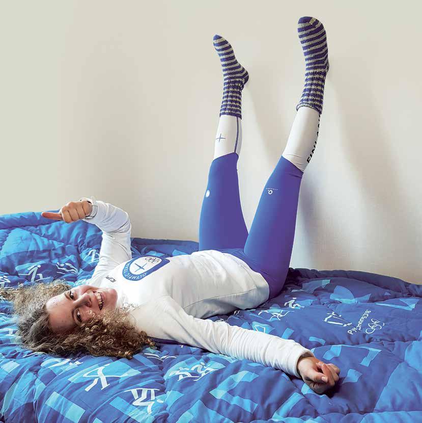 Landslagshockeyspelare Sara Säkkinen med OS-sockor