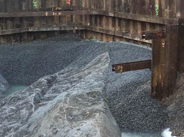 Sida 19 Makadam-lager närmast berget med pumpbrunn Återfyllning med bentonitblandad sand, notera
