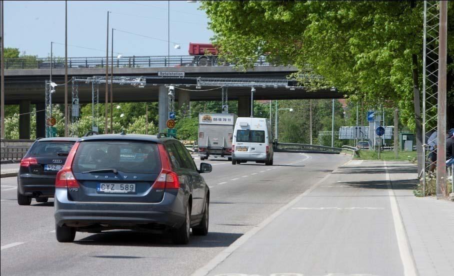 av drift och underhåll samt övergripande ansvar att leda utvecklingen av Stockholms offentliga rum- parker, gator, torg och stråk längs stränder och är uppdelad i fem enheter: Ytterstaden,