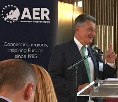 Jean-Luc Vanraes, president Kommitté 1 Kommittémötet avslutades sedan med gruppdiskussioner kring Artificiell Intelligens inför det seminarium AER anordnar på temat AI den 30 november i Bryssel,