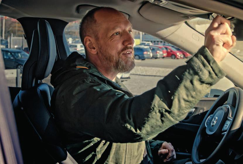 Viktiga händelser under 2018 KVARTAL 1 Bilia tillträdde BMW och MINI återförsäljaren Bilsalongen AS i Skien, Norge. I Stockholm öppnades Bilia Renaults första europeiska showroom för elbilar.