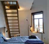GÅRDSHOTELL & GÄSTSTALL BED & BOX & BREAKFAST Boende Festlokal Konferens Gäststall Ridhus Träning Kurser Nybyggt charmigt B&B&B med personlig prägel och stilren inredning.