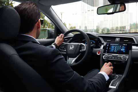Som exempelvis vår praktiska 7-tums Honda CONNECT-multipekskärm, klimatstyrning för två zoner, elvärmda fram- och baksäten och en ny elektronisk parkeringsbroms*.