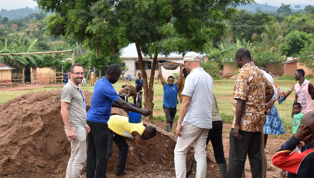 SID 13 Globala partnerskap The Hunger Project är ett globalt nätverk som arbetar i partnerskap för att avskaffa hunger och fattigdom en gång för alla.