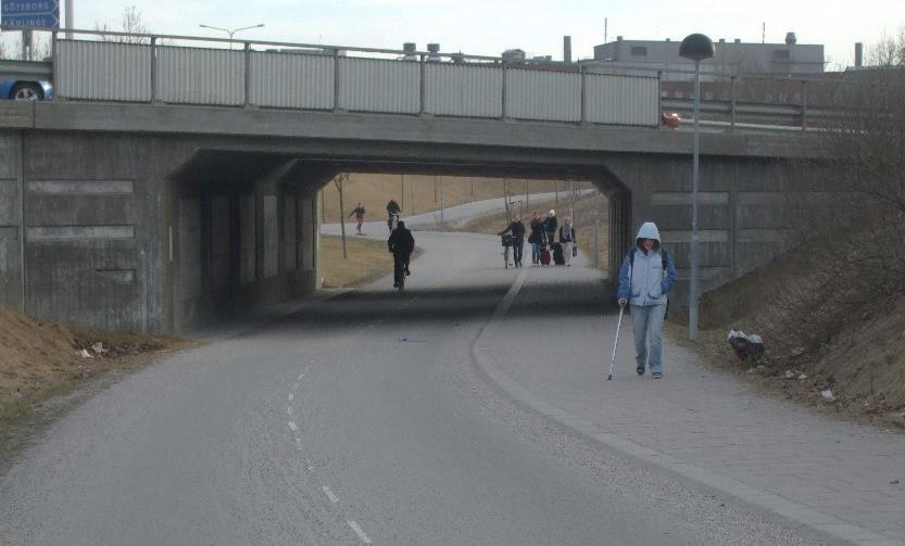 För att gång- och cykelnätet ska uppfylla kraven enligt målstandard kommer det att krävas standardhöjningar på flera befintliga stråk. 6.3.