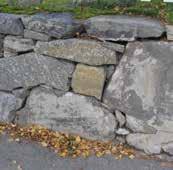 För att ge bron en ökad detaljering kan bron gjutas med en horisontell matris som gör att betongytan får en mera livfull yta enligt exempel figur 5.17. 4.