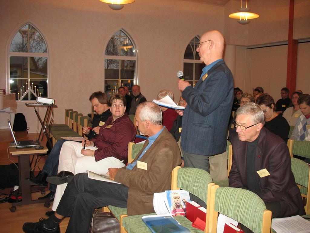 Nils-Axel Mörner, Milkas: I Kärnavfallsrådets rapport SOU 2007:38 (sid 38) kallas DRD (Dry Rock Deposit) metoden för ett "nollalternativ" och sådana alternativ måste beskrivas i ansökan.