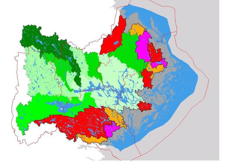 Norra Östersjöns vattendistrikt Länsstyrelsen i Västmanlands län 5 + 2 Län + 76 Kommuner + X Myndigheter 37 000 km 2 2 900 000 inv 13 Huvudavrinningsområden 631
