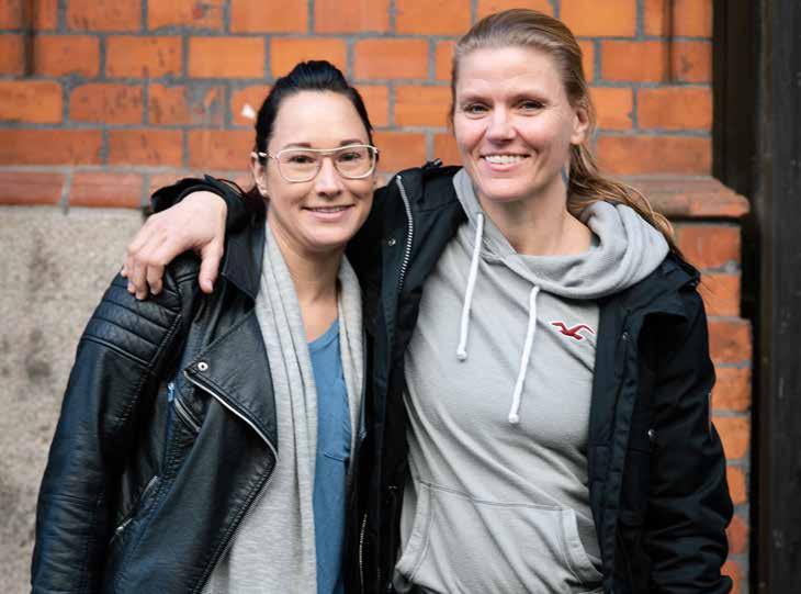 Madelein Wollnik och Mikaela Borg ifrån Attention Hisingen-Kungälv.