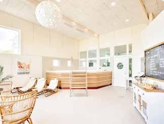 Vår ambition är att se till att du får en stunds sinnesro, tid för återhämtning så din energinivå ökar. Under juni-augusti erbjuder vi Drop-in tider, bokade Spa-besök och abonneringar.