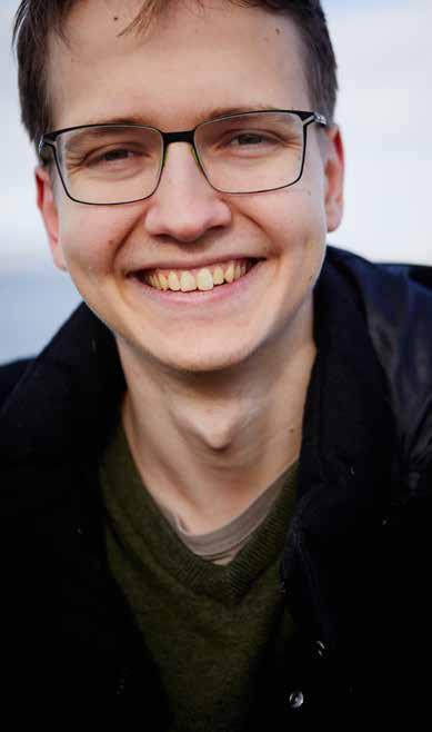 Volontärer samverkar med socionomer och psykologer. Här erbjuds låga trösklar till hjälp, väntetider existerar inte, ingen diagnos krävs och rådgivningen är gratis och anonym.