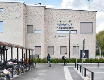skyltar genom Nyköpings logotyp. Anhörigcenter.