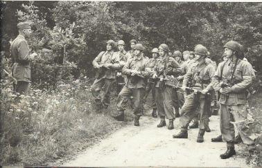 Försvarsutbildarnas historia Under det kalla kriget, i slutet av 1950 talet var vår inriktningen befälsutbildning.