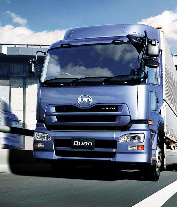 Volvokoncernen Det första kvartalet 2010 Under det första kvartalet steg nettoomsättningen med 4% till 58,6 Mdr kr (56,1). Nettoomsättningen steg med 12% justerat för förändrade valutakurser.