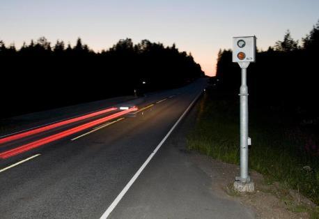 Polisstyrelsen har konkurrensutsatt utrustningen för automatisk trafikövervakning för hastighets- och trafikljusövervakning Upphandlingskontraktets värde för avtalsperioden på fem år