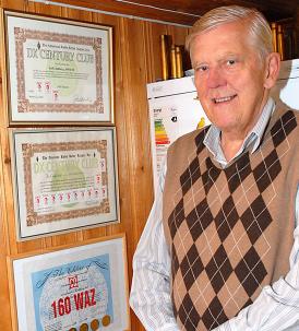 QSO- bladet Artiklar av SM5AFU Göran Wahlström nummer 1-2009 HAR LEIF GJORT DET IGEN? Under 2008 års CQ WWW DX contest CW den 29-30/11,deltog Leif SM5CEU.