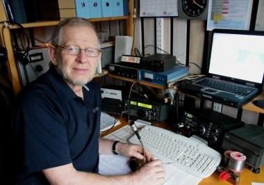 I början av 1970- talet startade Motala klubben SK5AJ det första kommundiplomet i Sveriges radioamatörers historia.