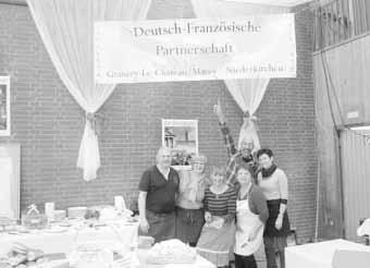 Wolfstein - 7 - Ausgabe 12/2013 Mit dem Erlös des Marktes finanziert der Partnerschaftsverein den Empfang seiner französischen Partnergemeinden Grancey le Château / Marey sur Tille und die Fahrten