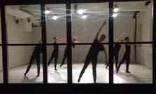 E=mc 2 Danskonst www.emc2dance.com vimeo.com/emc2dance kontakt: Gun Lund gun@emc2dance.