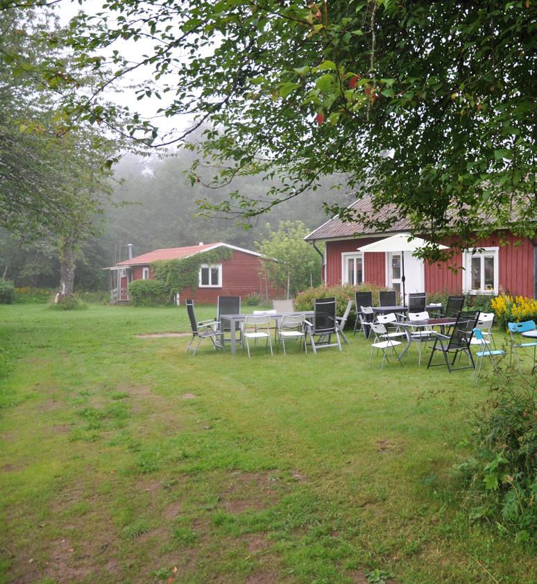 Martinus Center Varnhem Sommarkurserna arrangeras av stiftelsen Martinus Center Varnhem som bildades 2012.