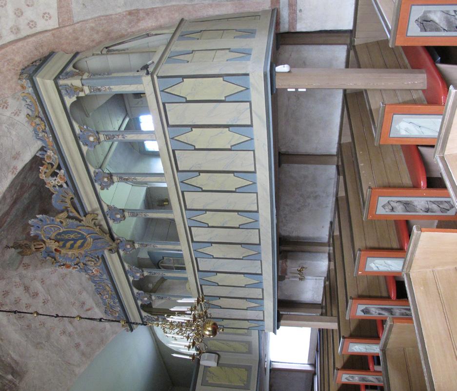 Kyrkstöld Kyrkan hade fram till den tredje november år 1850 en rik silverskatt vari speciellt kan nämnas en kalk av stort värde skänkt år 1639 av överste kvartermästaren Anders Oxehuvud.