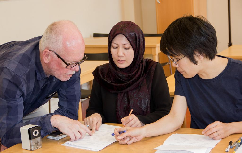 6 En inkluderande region för goda livsvillkor hela livet InVäst Projektet InVäst Integration Västsverige syftar till att utveckla kvaliteten inom sfi-verksamheter samt stärka organisationers