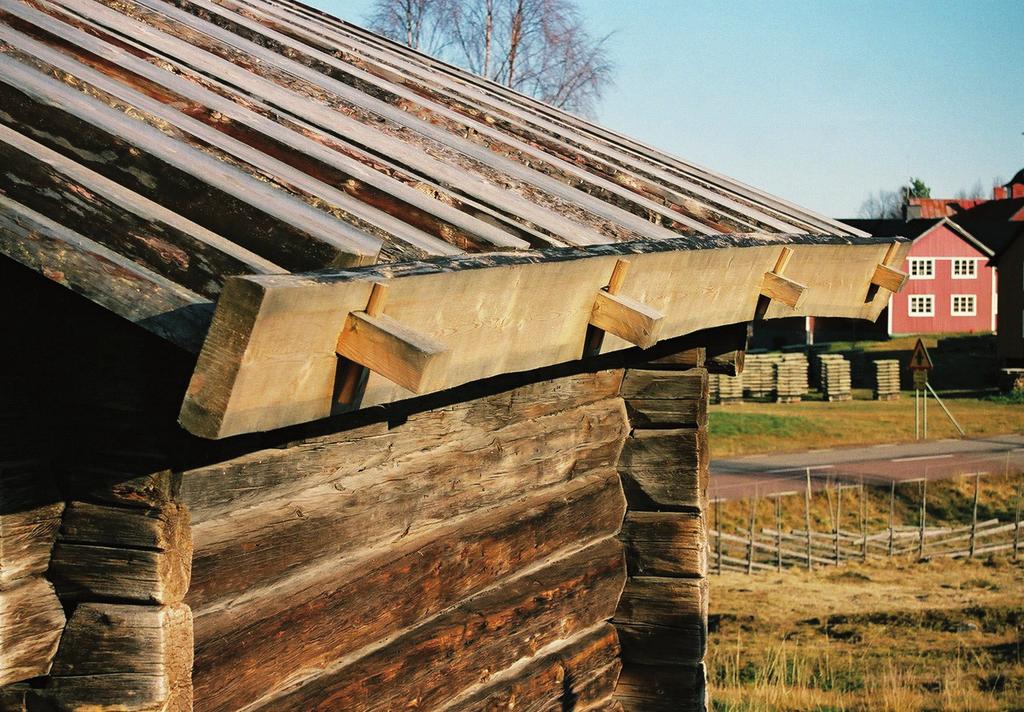 Högen Restaurering av tak på rökbastu (byggnad XI), 2008 Hembygdsgården Högen, Lillhärdals kyrkby