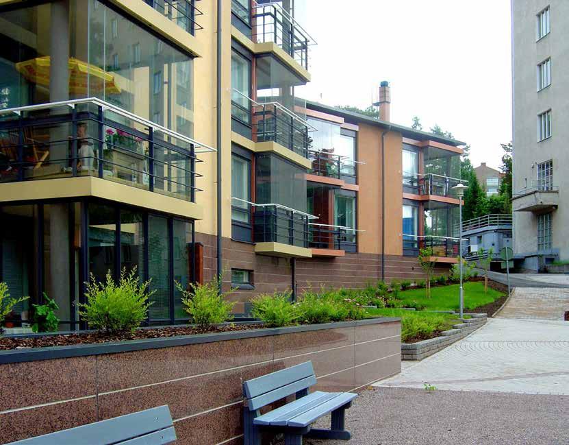 Skadestånd Enligt lagen om bostadsköp ansvarar säljaren alltid för direkta skador på grund av fel. Däremot krävs för ersättningsskyldigheten av indirekta skador att säljaren har handlat vårdslöst.
