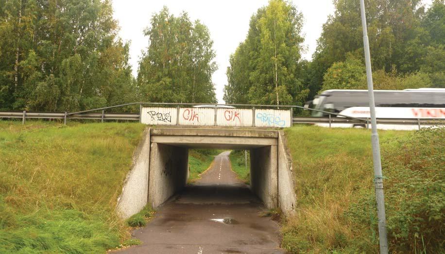 4.5 Gång- och cykelport mellan Gylle och Årby Breddningen av väg 70 medför att gång- och cykelporten mellan Gylle och Årby förlängs.