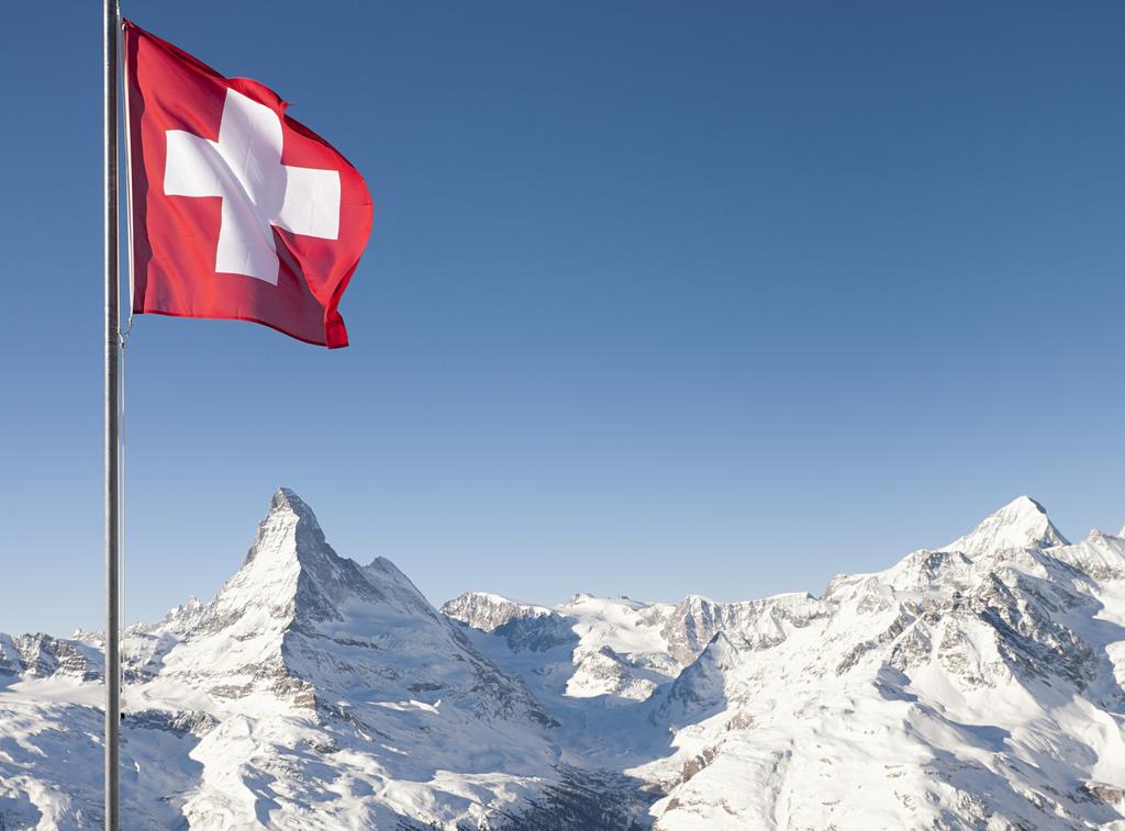 Smart Bonus Europa Alpin Smart Bonus Europa Alpin Kategori Erbjuds av Emittent Garant Indikativ kupong Deltagandegrad över indikativ kupong Kupongbarriär på slutdag Riskbarriär på slutdag