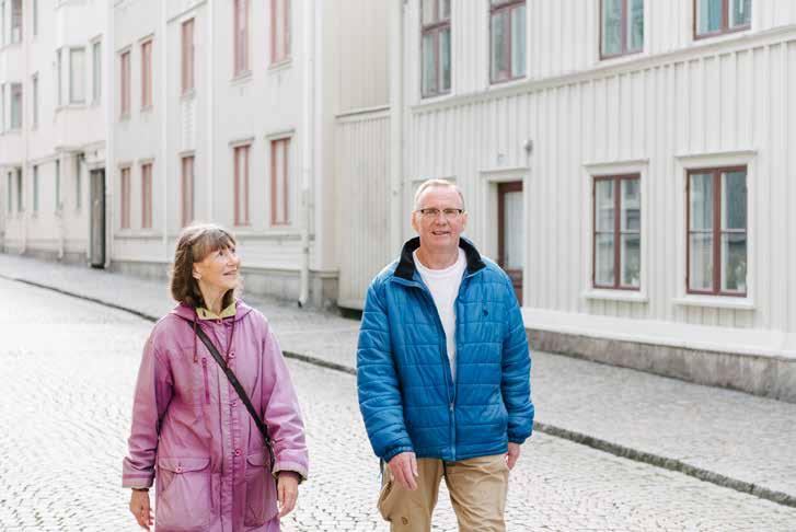 Kön och inkomst Under 2018 var 52% av de bostadssökande kvinnor och 48% män. Medelinkomsten för de bostadssökande kvinnorna var 323 214 kr/år brutto och för männen 334 450 kr/ år.