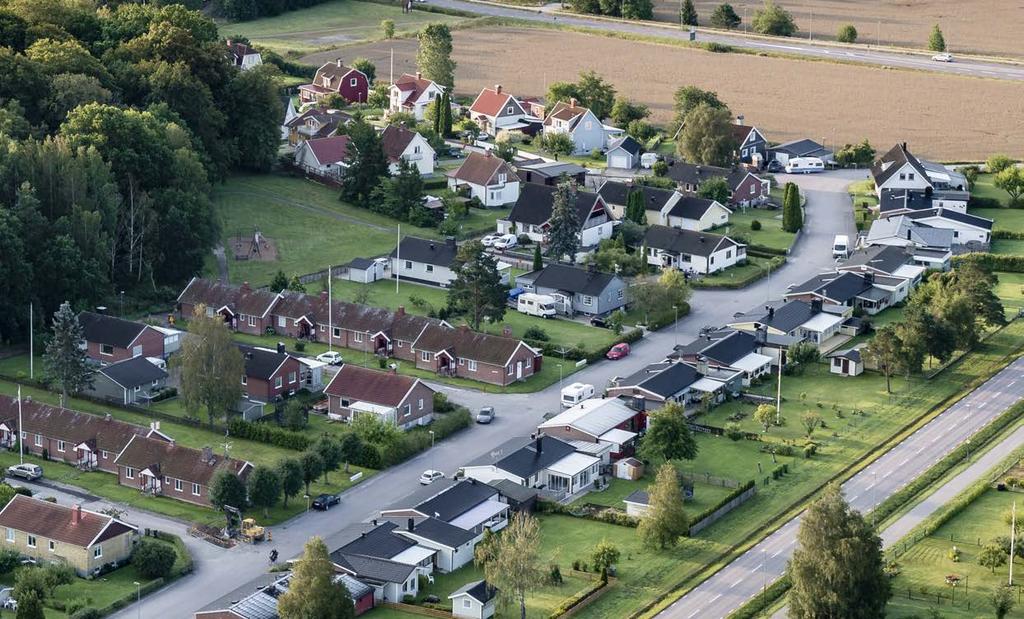 Kommunens åtaganden gentemot invånarna varierar i regel beroende på deras ålder. Det är därför viktigt att bevaka olika åldersgruppers utveckling över tid.
