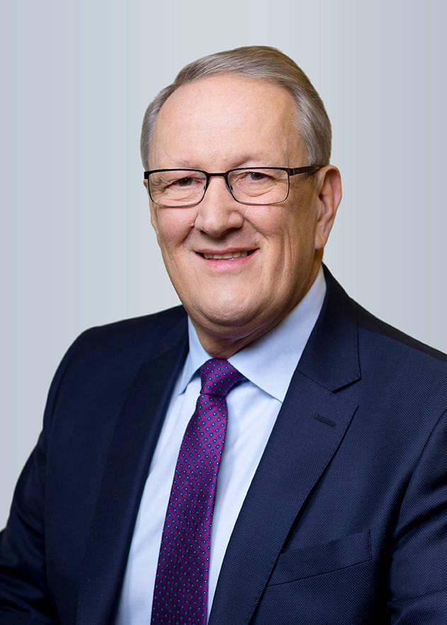 Central arbetserfarenhetenhet Fortum Abp, verkställande direktör 2000 2009; Gambro AB, verkställande direktör 1998 2000; Incentive AB, verkställande direktör 1991 1998; KF Industri AB (Nordico),