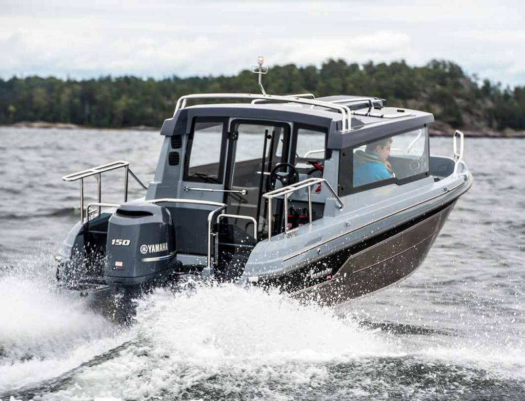 YAMARIN CROSS 60 C TRÅNG FÖR STORVÄXTA Sommaren 2013 körde vi den då sprillans nya Yamarin Cross 60 Cabin som redaktionsbåt och var överlag nöjda.