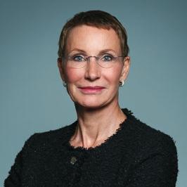 Biträdande Regiondirektör/ Förvaltningschef Regional Utveckling Tidigare befattningar: Verksamhetschef Östersunds Kommun, förvaltningschef Östersunds Kommun,