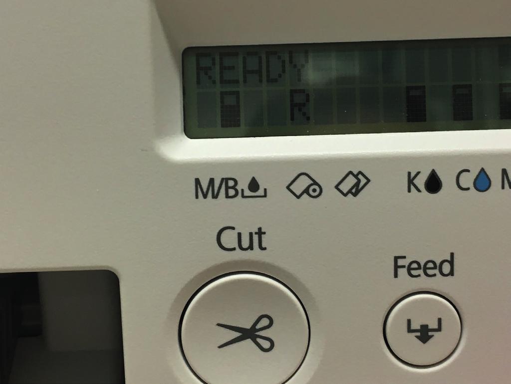 Byte av rengöringsbox Att rengöringsboxen behöver bytas syns också på stapeln markerad med en