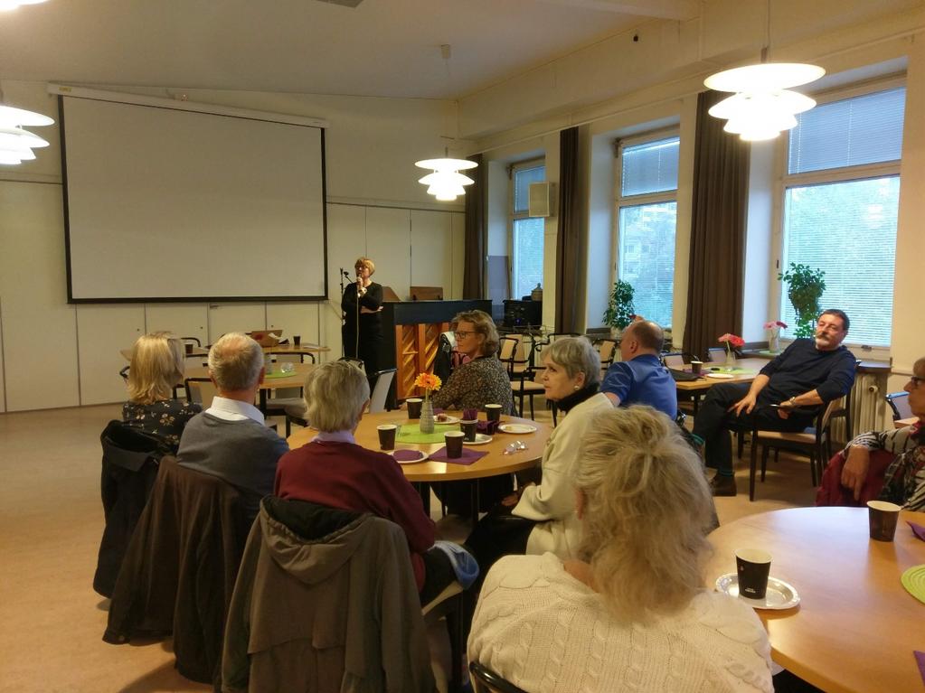 Extra föreningsstämma Under oktober månad skickades en kallelse för extra föreningsstämma ut till samtliga medlemmar. Denna ägde rum den 27 oktober i församlingshemmet.