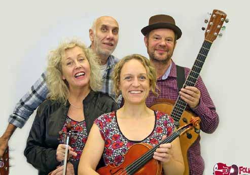 Stämningen i den nordiska folkmusiken är drivkraften, liksom dansen och med hjälp av dessa vill vi berätta våra historier, hitta det nya i det gamla och det gamla i det nya och bjuda in till en