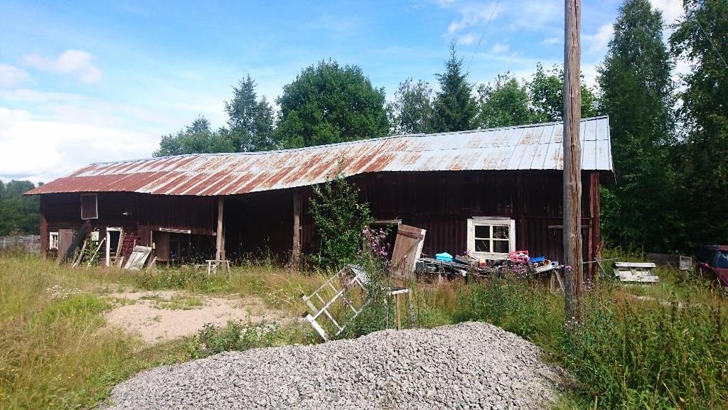 Ladugård Besiktning Areal Skogstillstånd BESKRIVNING AV SKOGSMARK Skogsmarken har inventerats i fält genom subjektiv inventering med hjälp av relaskop och stöd av ortofoto.