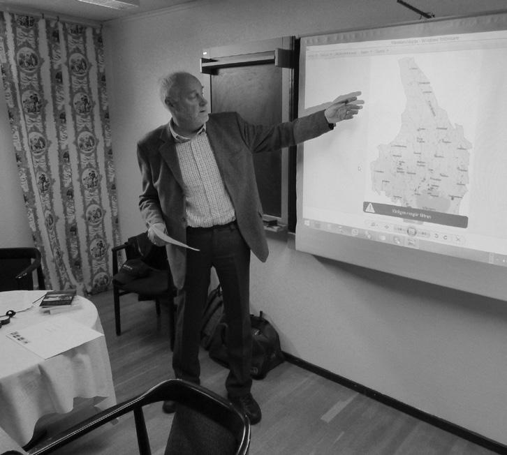 hade den smärtsamma plikten att tillkännage att sällskapets sekreterare och allt i allo under alla dessa år, Per Olof Lönnroth, Charlottenberg, nyligen hade avlidit. Även en av sällskapets stiftare f.