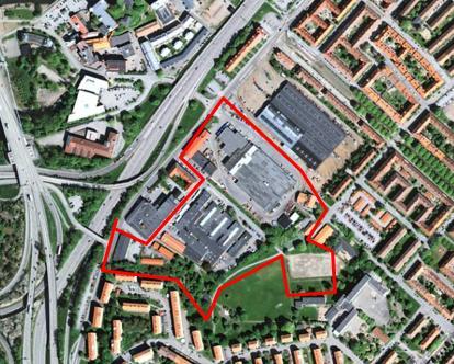Figur 3 Ungefärligt planområde (markerad med röd linje) inom vilket de geotekniska undersökningarna är utförda.