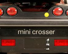 Elektronisk frikoppling. Fungerar bara när scootern är tillslagen. Frikopplingsknapp Transport i bil Mini Crossern ska alltid vara fastspänd och handbromsen spärrad vid transport i bil eller släpvagn.