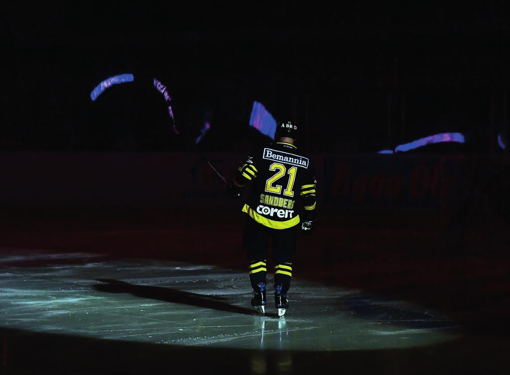 INNEHÅLLSFÖRTECKNING Erbjudandet:inbjudan till allmänheten att teckna aktier i AIK Ishockey AB (publ)... 5 Bakgrund, motiv och framtida kapitalbehov... 6 Vision, mål och strategier... 8 Verksamhet.
