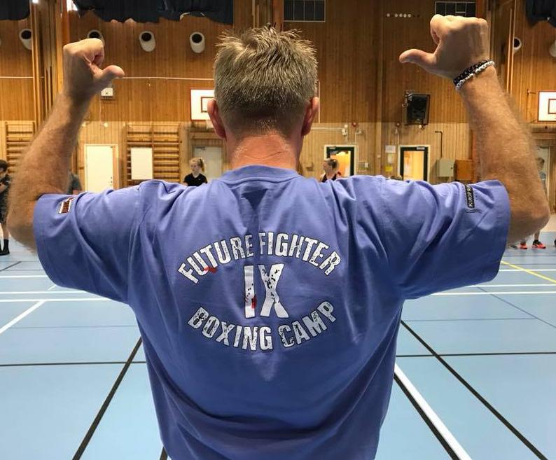 deltagandet blir subventionerat för boxarna och ledare.